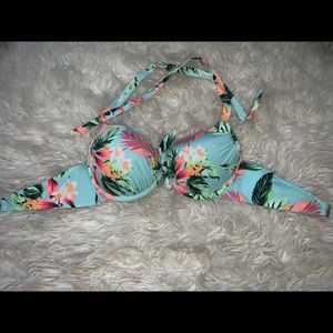 Flower bathing suit top from H&M